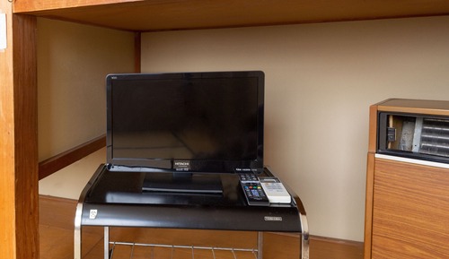 Japanese Room with Shared Washroom - Triple (Non-Smoking)