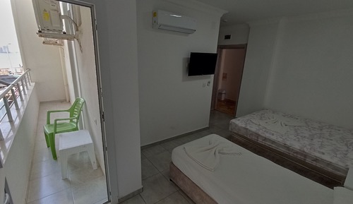 Classic Suite, 2 Bedrooms, Partial Sea View