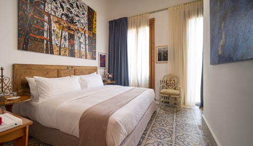 Standard Room, 1 King Bed