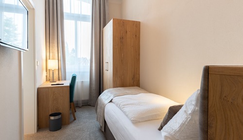 Economy Single Room