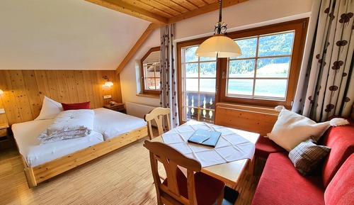 Studio, 1 Bedroom, Balcony, Lake View (incl. Cleaning fee)