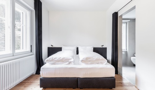 Classic Room, Courtyard View