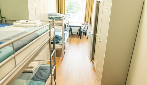 Bed in 4-Bed Mixed Dormitory Room
