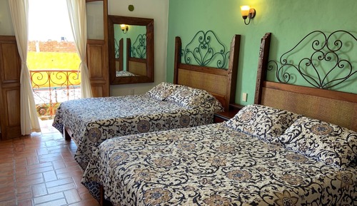 Standard Room, 2 Double Beds