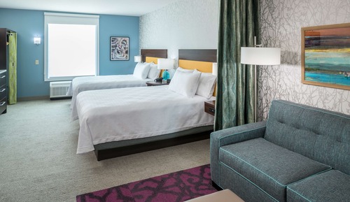 Studio, 2 Queen Beds, City View, Corner
