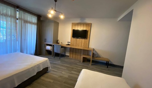 Economy Twin Room, City View