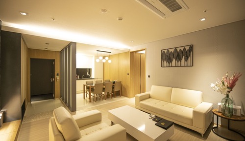Executive Suite