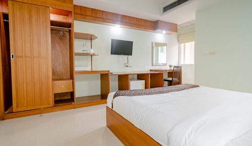 Standard King Room