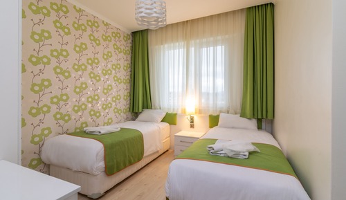 Grand Suite, 2 Bedrooms, Non Smoking, Hill View