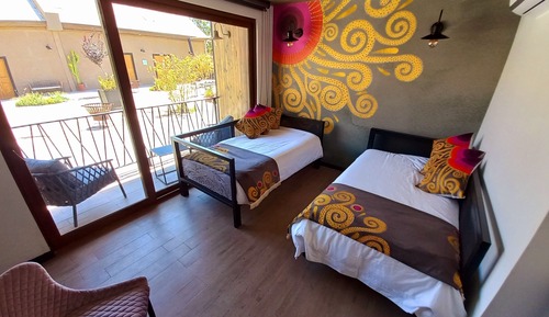 Signature Quadruple Room, 2 Bedrooms, Private Bathroom, Courtyard View