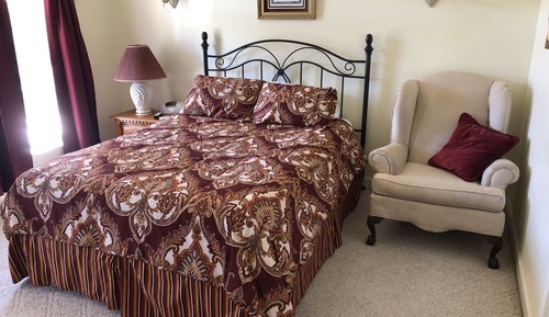 Double Room (Burgandy)