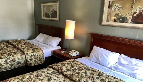 Traditional Double Room, 2 Queen Beds, Accessible, Non Smoking