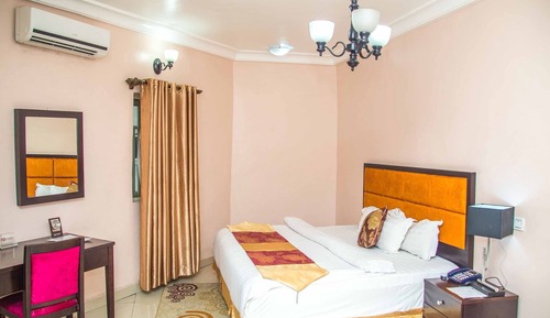 Executive Suite, 1 King Bed