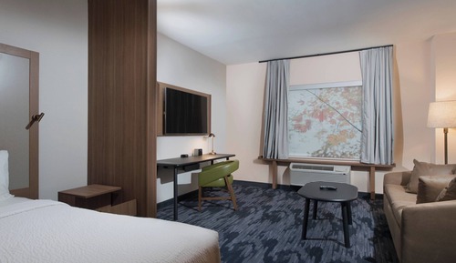 Suite, 1 King Bed with Sofa bed, Non Smoking