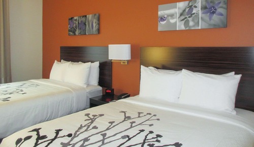 Standard Room, 2 Queen Beds, Non Smoking