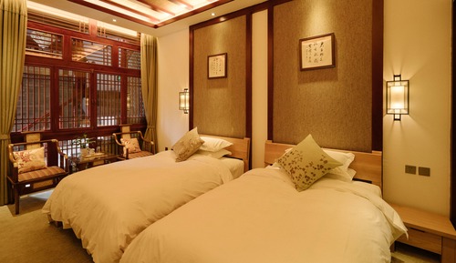 Elite Twin Room