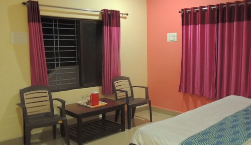 Deluxe Single Room