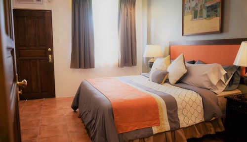 Riverside King Suite
