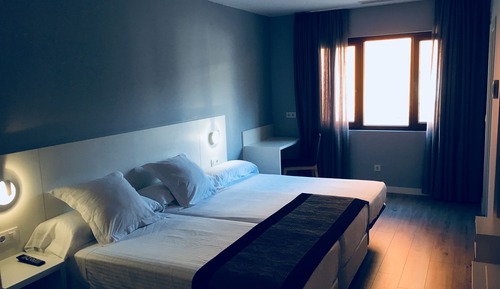 Triple Room, 3 Twin Beds