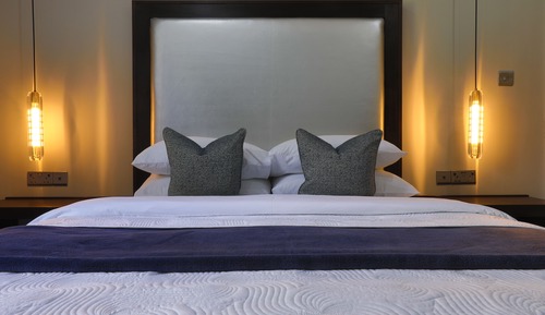 Knocklayde - king room