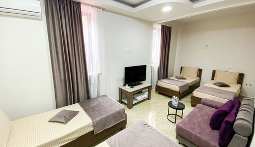 Classic Quadruple Room