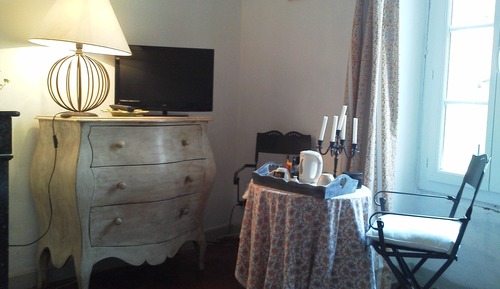 Double Room (Miel)