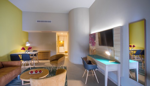 Loft, Sea View
