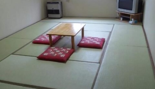 Japanese-style room 12 tatami mats