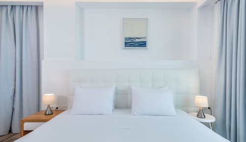 Junior Suite, 2 Twin Beds, Jetted Tub, Sea View