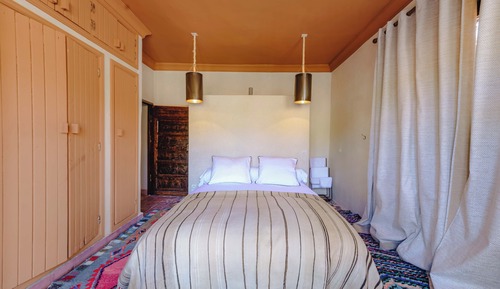 Basic Double Room, 1 Double Bed, Non Smoking, Pool View