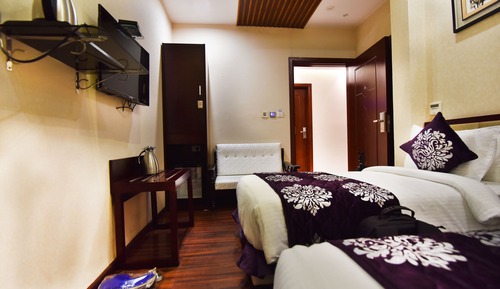 Executive King/Twin Bedroom