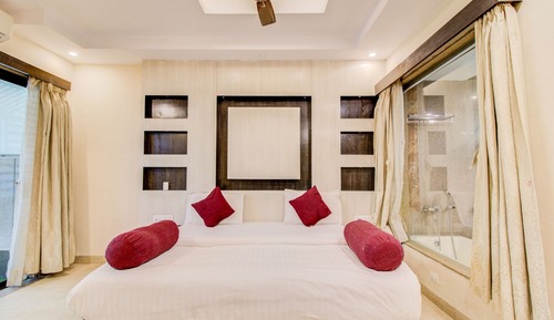 Deluxe Double Room, 1 Double Bed, Garden View