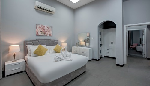 Royal Villa, 2 Bedrooms, Pool View