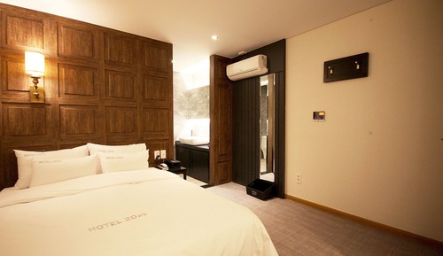 Deluxe Room (Semi Deluxe A)