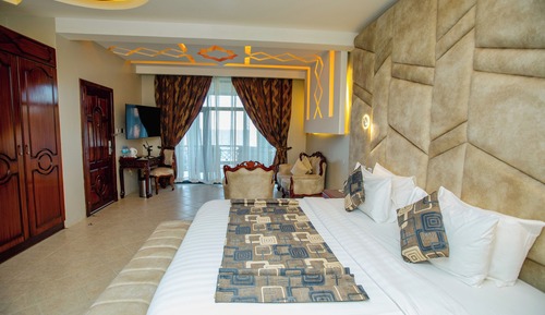Executive Suite