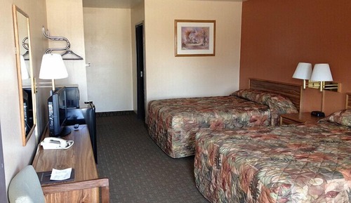 Standard Room, 2 Queen Beds, Non Smoking