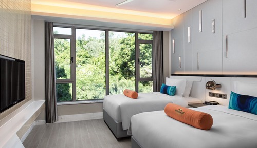 Comfort Room, 2 Twin Beds, Smoking