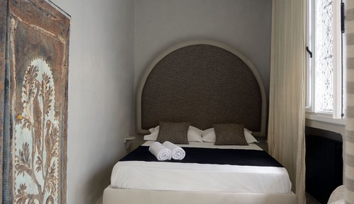 Design Suite, Ensuite (Toujene)