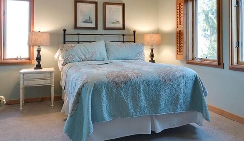Standard Double Room, Private Bathroom, River View (New England)