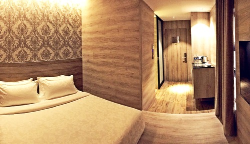 Room, 1 King Bed (Tatami)