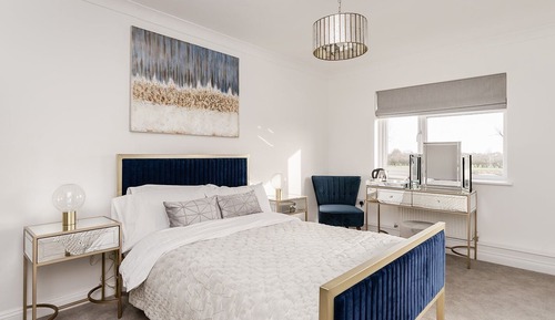 Executive Double Room, Ensuite, River View (main building)
