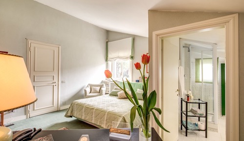 Junior Suite, Private Bathroom