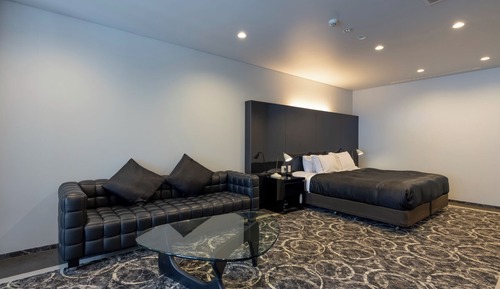 Suite with Mist Sauna, Large Double