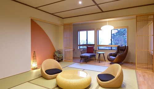 Japanese-style room with 14 tatami mats