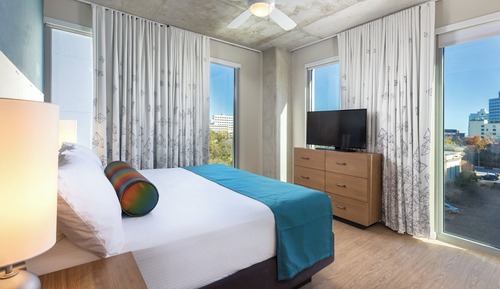 Standard Condo, 2 Bedrooms