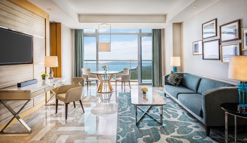 Ocean Ambassador Suite (unlimited entry to water park & aquarium, Imperial club benefit)