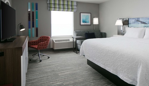 Room, 1 King Bed, Accessible (Hearing)
