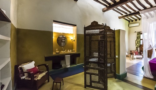 Exclusive Suite (Double or Tween Beds)