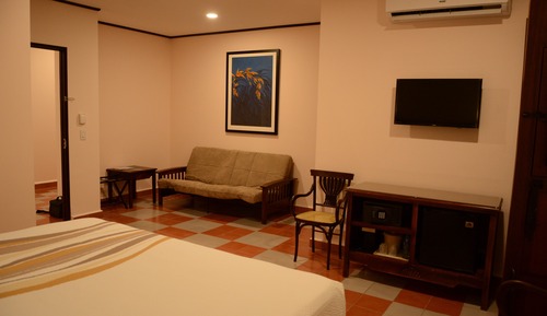 Deluxe Suite, 1 King Bed, Non Smoking (San Francisco y Zaragoza)