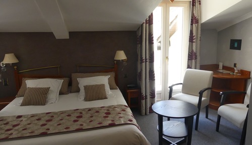 Junior Room